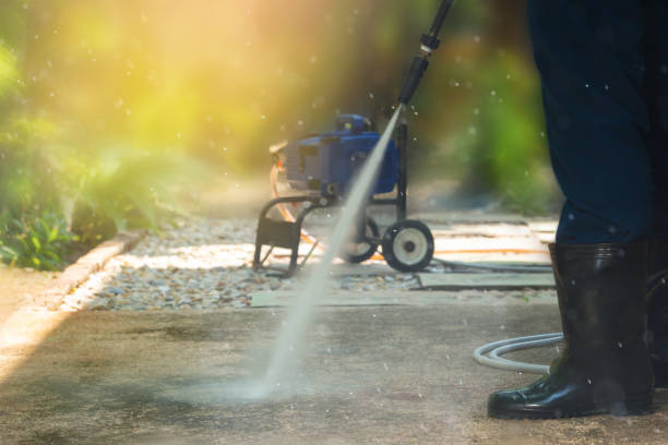Best Pool Deck Cleaning  in Newport, VT